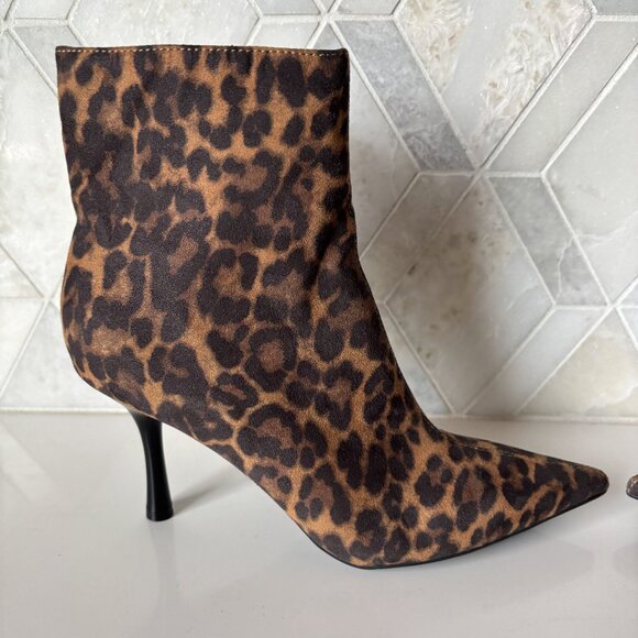 Nine West 7.5M Leopard Animal Print Heeled Boot Pointed Toe Therin Stiletto Heel - Picture 6 of 11